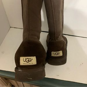 Uggs Womens Brown Boot Womens Size 7 W Pre Owned